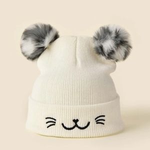Pom Pom Beanie